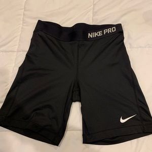 Nike Pro compression shorts size Large used